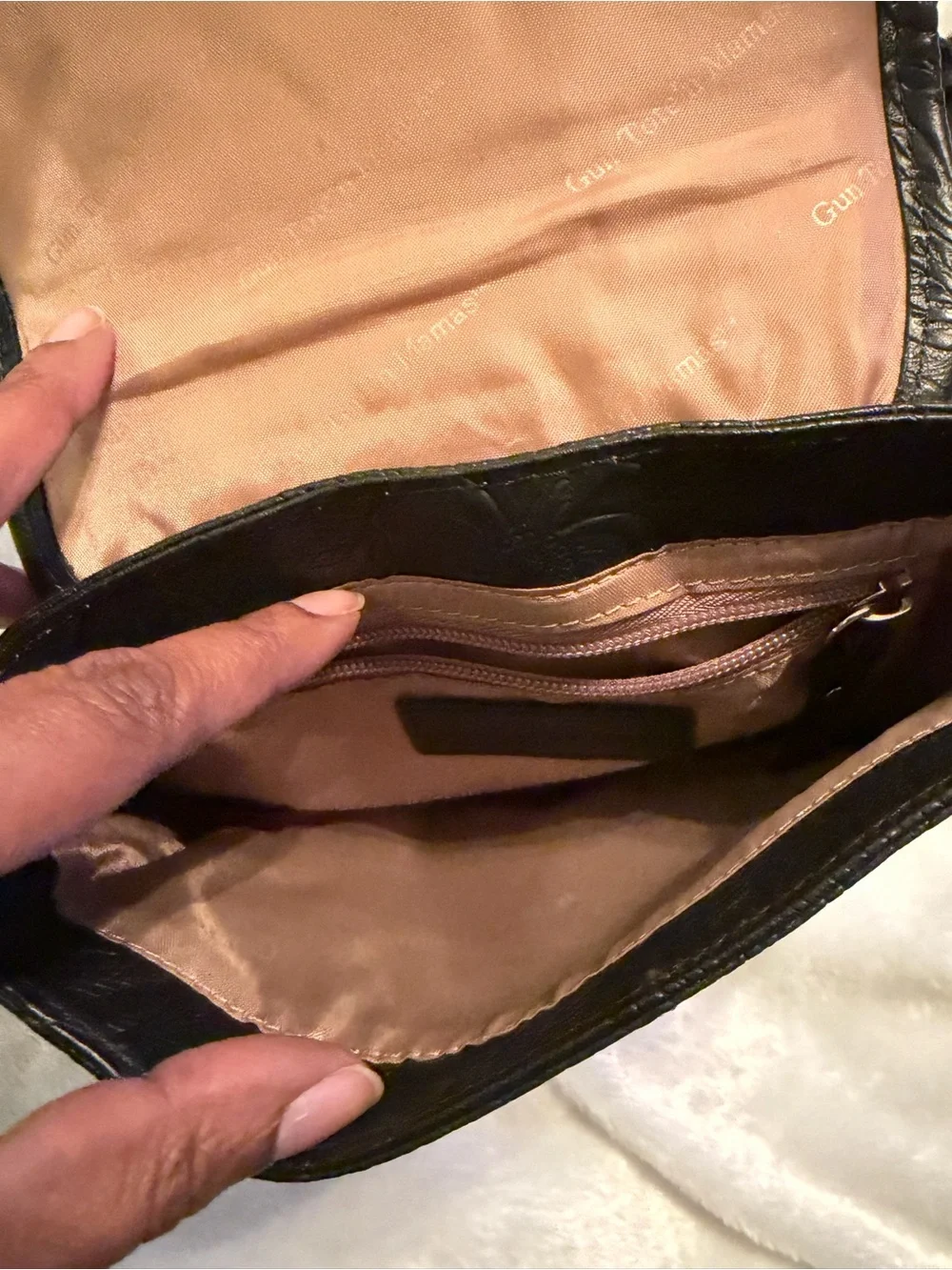 Black Embossed Floral Concealed Weapon Crossbody Shoulder Bag - Picture 6 of 11